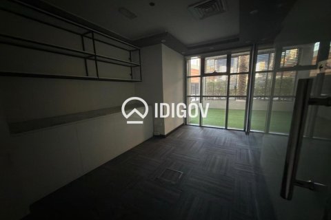 Office in Executive Towers, Business Bay, Dubai 269.05 sq.m. № 122055 - photo 6