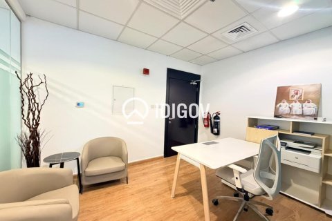 Oficina en Business Bay, Dubai, 97.46 m², № 122053 - foto 6