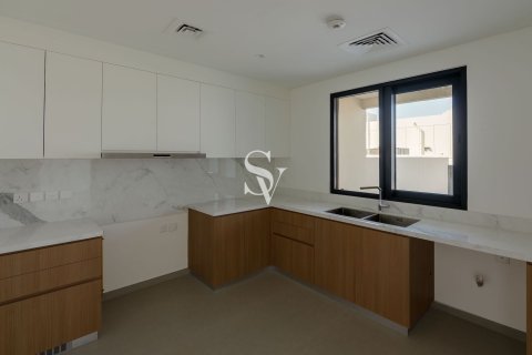 Townhouse in Jebel Ali, Dubai 4 bedrooms, 252 sq.m. № 132796 - photo 18