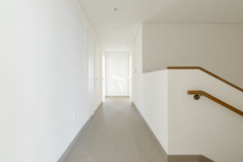 Townhouse in Jebel Ali, Dubai 4 bedrooms, 252 sq.m. № 132796 - photo 25