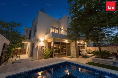 تاون هاوس في Meydan, دبي 4 غرف نوم, 404.1 م² رقم 112550