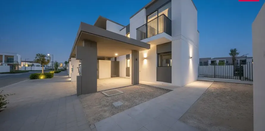 Villa à Dubai, 4 chambres, 249 m², № 112549