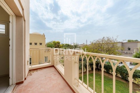 Villa in Springs 11, The Springs, Dubai 3 bedrooms, 377 sq.m. № 129430 - photo 20