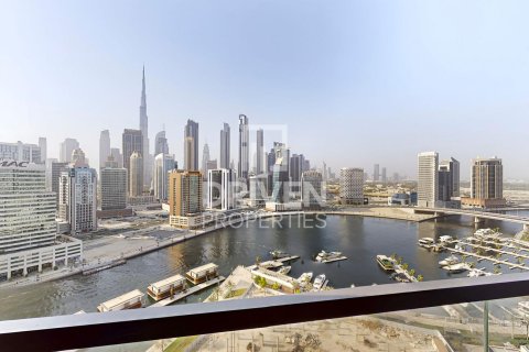 Apartment in Business Bay, Dubai 2 bedrooms, 104 sq.m. № 87334 - photo 2