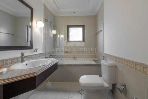 Villa en Canal Cove Villas, Palm Jumeirah, Dubai, 4 dormitorios, 465 m², № 61363 - foto 4