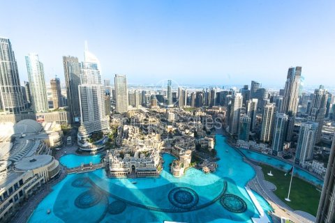Appartement à Downtown Dubai (Downtown Burj Dubai), Dubai, 2 chambres, 159.4 m², № 16432 - photo 1