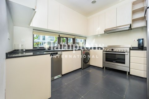 Maison de ville à Richmond, DAMAC Hills (Akoya by DAMAC), Dubai, 3 chambres, 252.88196600 m², № 103212 - photo 15