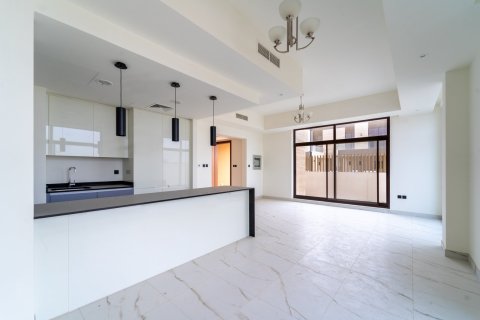 Maison de ville à Nadd Al Sheba, Dubai, 4 chambres, 294 m², № 103214 - photo 5
