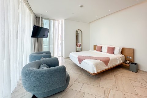 Снять в аренду апартаменты в отеле в Дубае: 2 спальни, 259м², № 103208 - фото 3