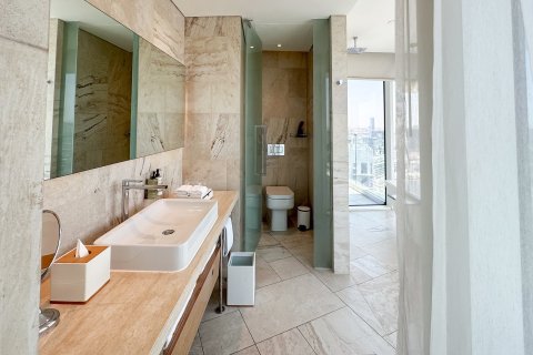 Снять в аренду апартаменты в отеле в Дубае: 2 спальни, 259м², № 103208 - фото 2
