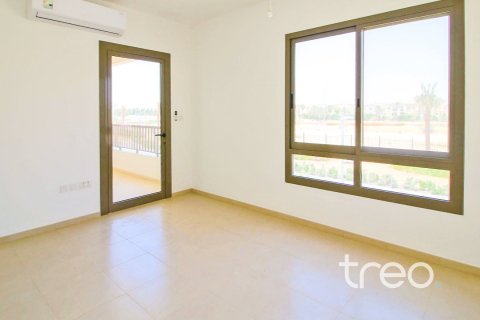 Townhouse in Hayat Townhouses, Town Square, Dubai 4 bedrooms, 221.11 sq.m. № 119538 - photo 6