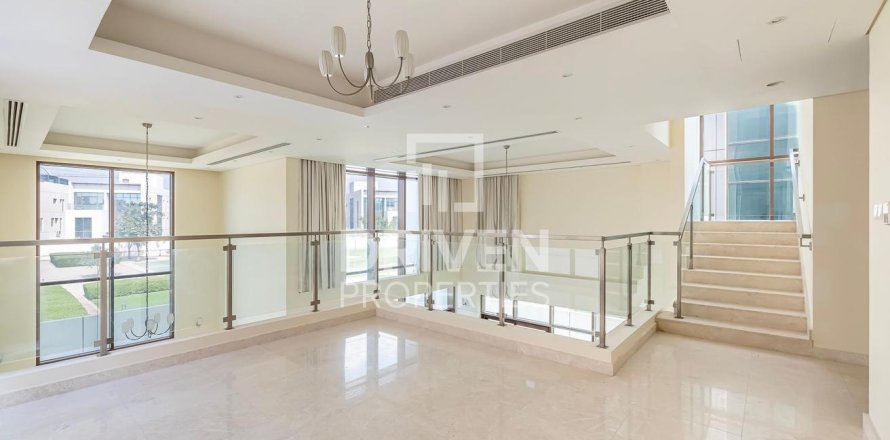 Villa en Meydan, Dubai, 6 dormitorios, 512 m², № 20421