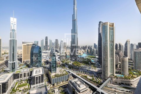 Apartment in The Address Sky View Towers, Downtown Dubai (Downtown Burj Dubai), Dubai 3 bedrooms, 188 sq.m. № 20414 - photo 16