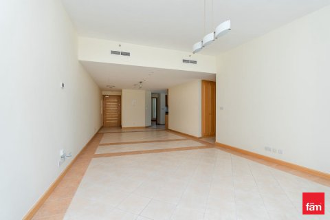 Снять в аренду квартиру в Дубай Марине, Дубай: 2 спальни, 152.8м², № 55719 - фото 2