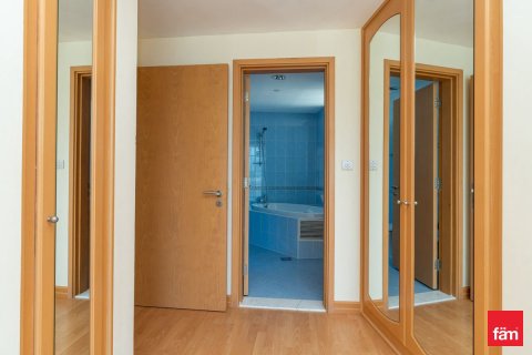 Снять в аренду квартиру в Дубай Марине, Дубай: 2 спальни, 152.8м², № 55719 - фото 15