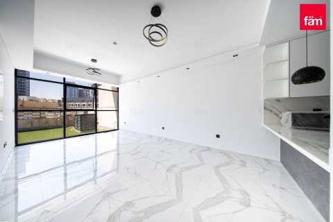 Villa en Dubai, 4 dormitorios, 199.1 m², № 55728 - foto 2