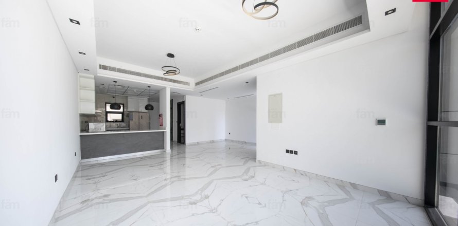 Villa en Dubai, 4 dormitorios, 199.1 m², № 55728