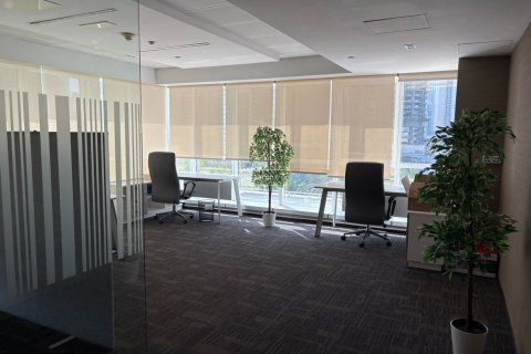 Bureau à Jumeirah Lake Towers, Dubai, 50.8 m², № 49682 - photo 13