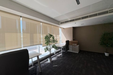 Bureau à Jumeirah Lake Towers, Dubai, 50.8 m², № 49682 - photo 4