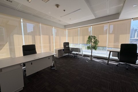 Bureau à Jumeirah Lake Towers, Dubai, 50.8 m², № 49682 - photo 9