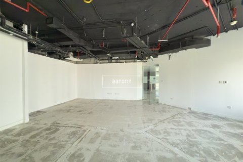 Oficina en Business Bay, Dubai, 124.5 m², № 49695 - foto 5