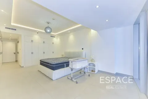Apartment in Dubai Marina, Dubai 3 bedrooms, 297 sq.m. № 123066 - photo 10