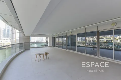 Apartment in Dubai Marina, Dubai 3 bedrooms, 297 sq.m. № 123066 - photo 17