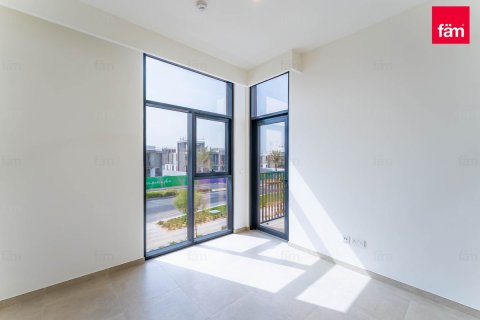 Villa à Dubai, 3 chambres, 168.4 m², № 64113 - photo 4