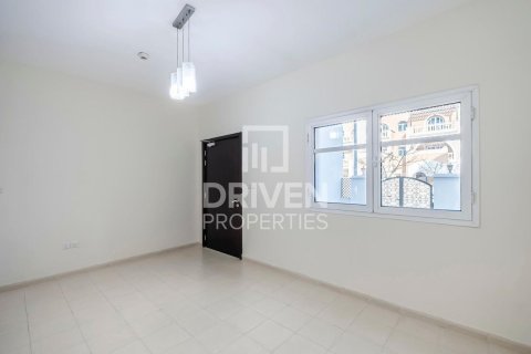 Townhouse in Seasons Community, Jumeirah Village Circle, Dubai 4 bedrooms, 219 sq.m. № 65264 - photo 7