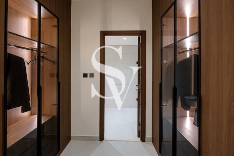 Apartment in Dubai Land, Dubai 2 bedrooms, 114 sq.m. № 67867 - photo 15