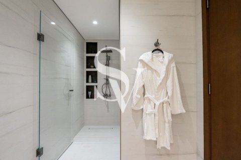 Apartment in Dubai Land, Dubai 2 bedrooms, 114 sq.m. № 67867 - photo 14