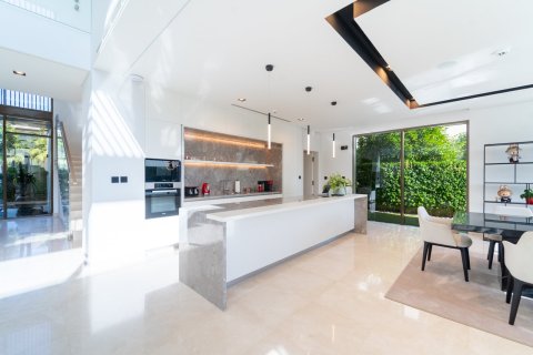 فيلا في دبي 6 غرف نوم , 675 م² رقم 97148 - صورة 4