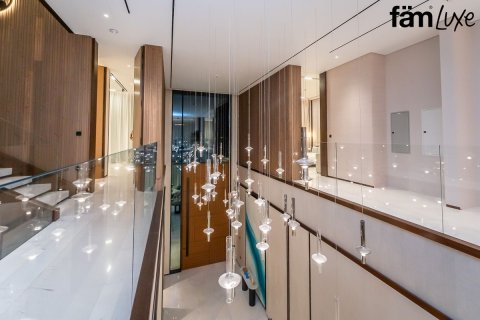 فيلا في دبي 5 غرف نوم , 934 م² رقم 84834 - صورة 12