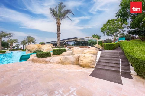 Villa en Dubai, 3 dormitorios, 144.8 m², № 84847 - foto 8