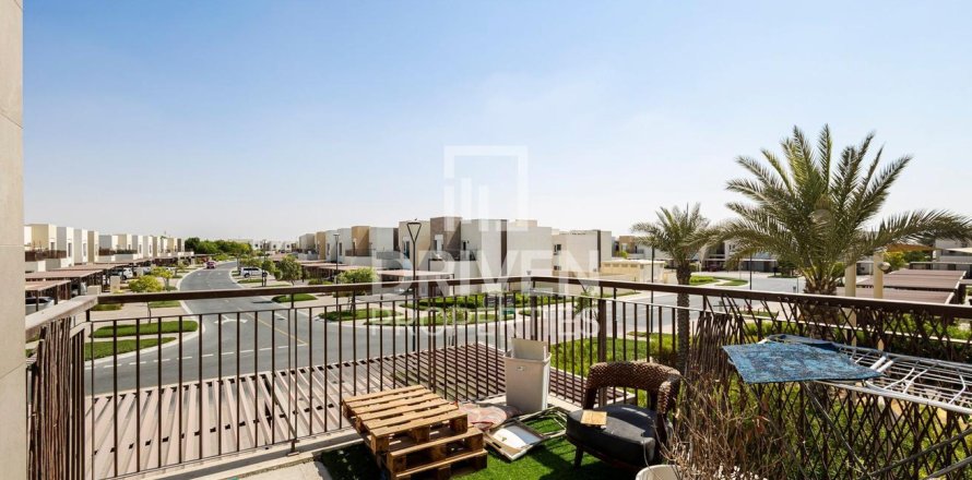 Apartamento en EMAAR South, Dubai South (Dubai World Central), Dubai, 2 dormitorios, 121 m², № 65567