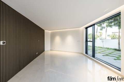 Villa à Dubai, 5 chambres, 1393.5 m², № 8051 - photo 15