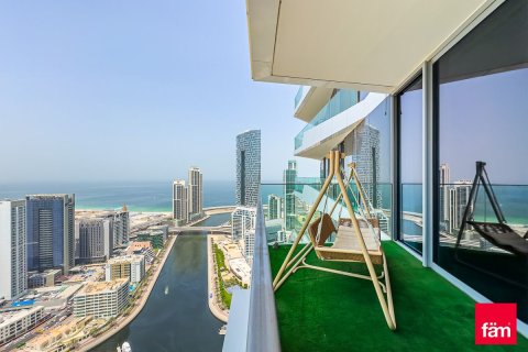 Appartement à Dubai Marina, Dubai, 3 chambres, 218.1 m², № 8058 - photo 1