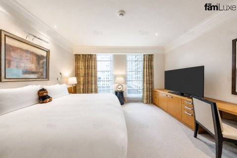 Снять в аренду квартиру в DIFC, Дубай: 4 спальни, 256м², № 108534 - фото 14