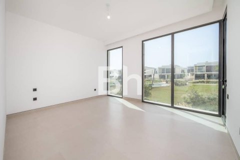Снять в аренду виллу в Tilal Al Ghaf, Дубай: 4 спальни, 373м², № 58028 - фото 3