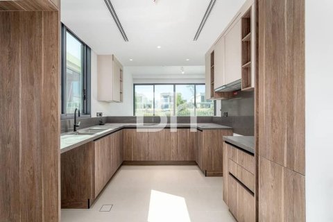 Снять в аренду виллу в Tilal Al Ghaf, Дубай: 4 спальни, 373м², № 58028 - фото 26
