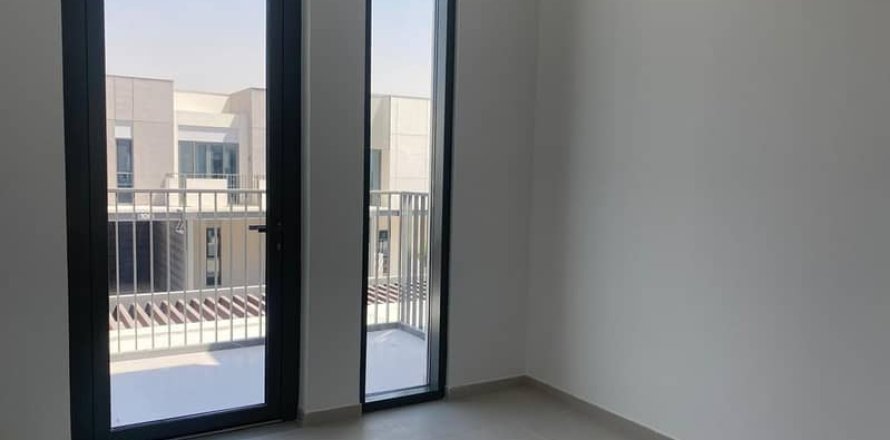 Townhouse in Arabian Ranches 3, Dubai 3 bedrooms, 180 sq.m. № 58027