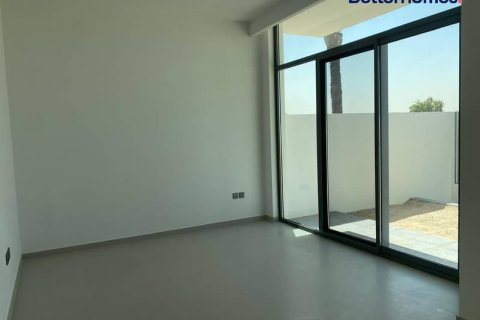 Townhouse in Arabian Ranches 3, Dubai 3 bedrooms, 180 sq.m. № 58027 - photo 4