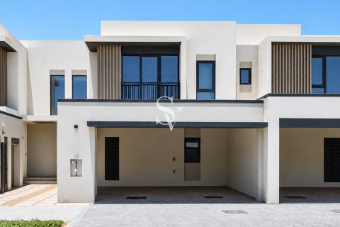 Maison de ville à Jebel Ali, Dubai, 3 chambres, 242 m², № 112275