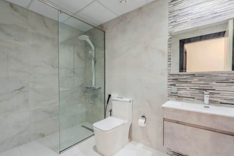 Appartement à Al Furjan, Dubai, 2 chambres, 104 m², № 77398 - photo 22