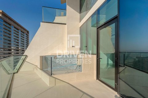Apartment in Jumeirah Village Circle, Dubai 1 bedroom, 74.97 sq.m. № 136547 - photo 15