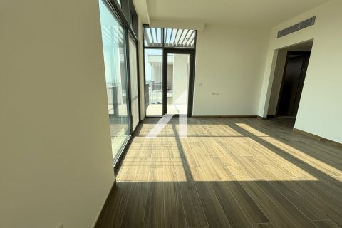 Снять в аренду виллу в Дубае: 4 спальни, 366.2м², № 72524 - фото 6