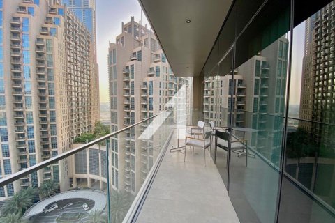 Apartamento en The Address Residences Dubai Opera, Dubai, 2 dormitorios, 116.7 m², № 72526 - foto 1