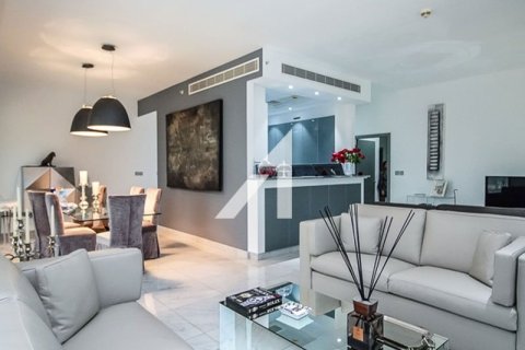 Apartment in Central Park Tower, DIFC, Dubai 1 bedroom, 118.5 sq.m. № 72523 - photo 21