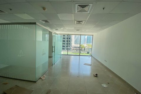 Office in Business Bay, Dubai 62 sq.m. № 16754 - photo 2