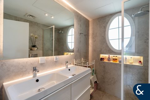 Villa en The Springs, Dubai, 4 dormitorios, 240 m², № 75400 - foto 11
